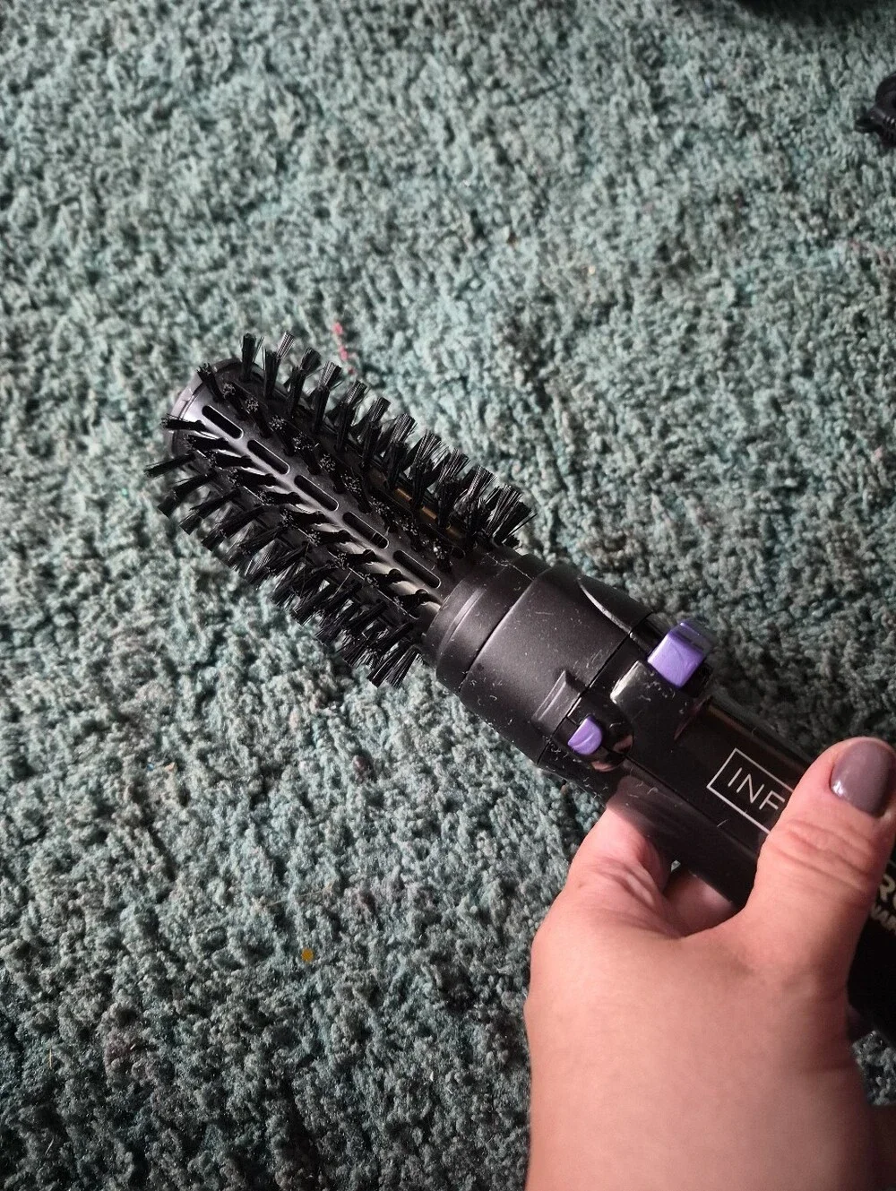InfinitiPro By Conair Spin Air Rotating Styler